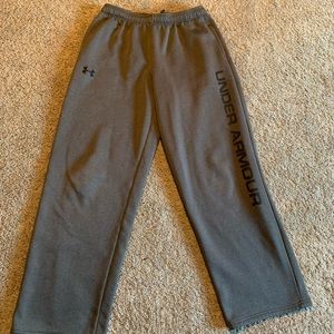 Boys Under Armour sweatpants